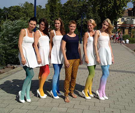 Viri Vig with her models