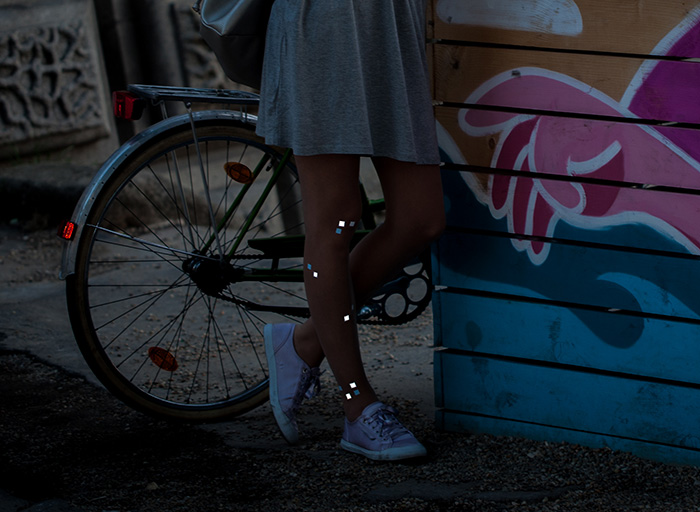 Helene light-reflecting tights